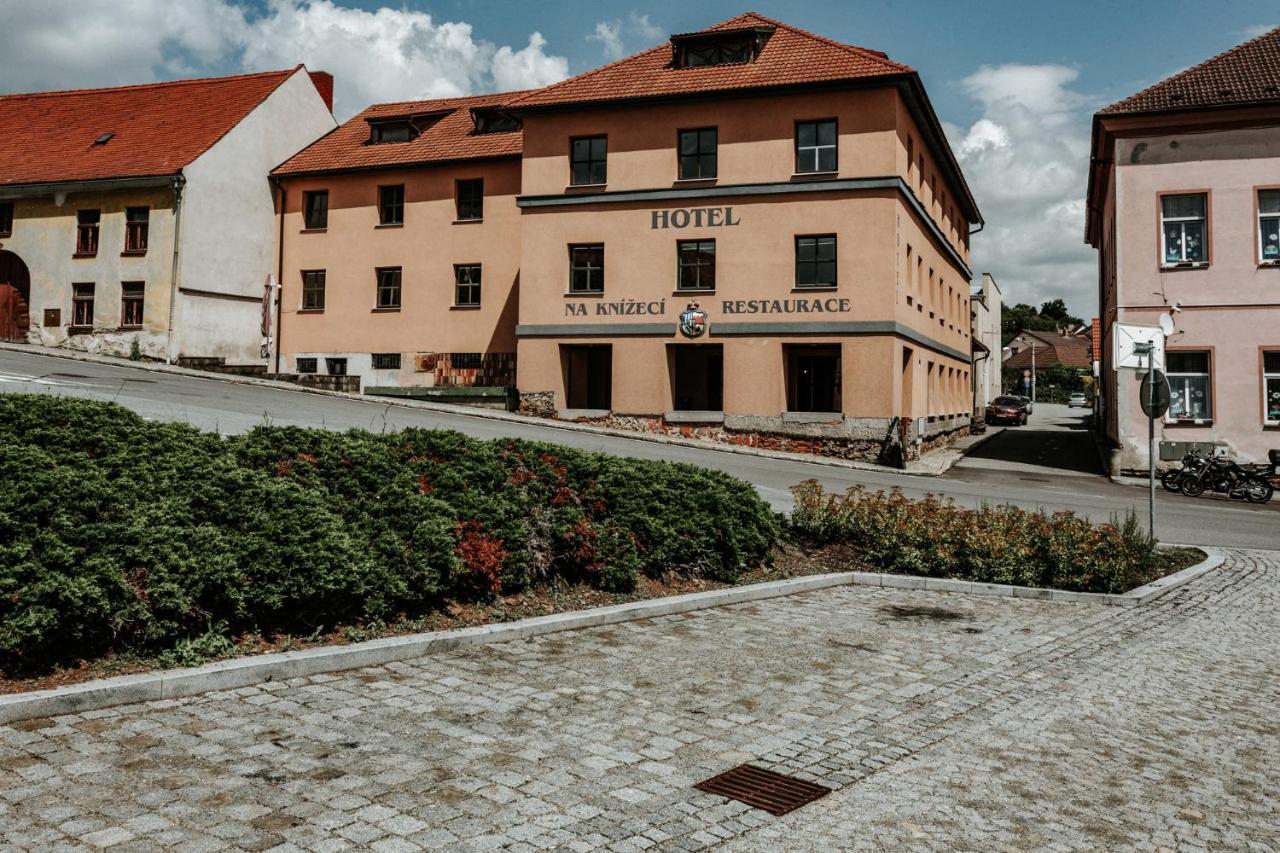 Na Knizeci Husinec Hotel Husinetz Екстериор снимка