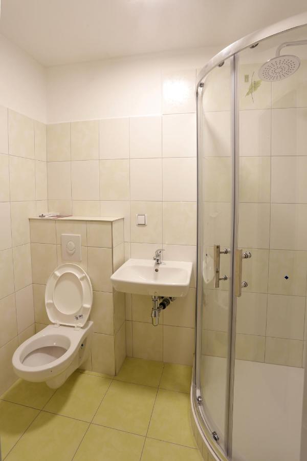 Na Knizeci Husinec Hotel Husinetz Екстериор снимка